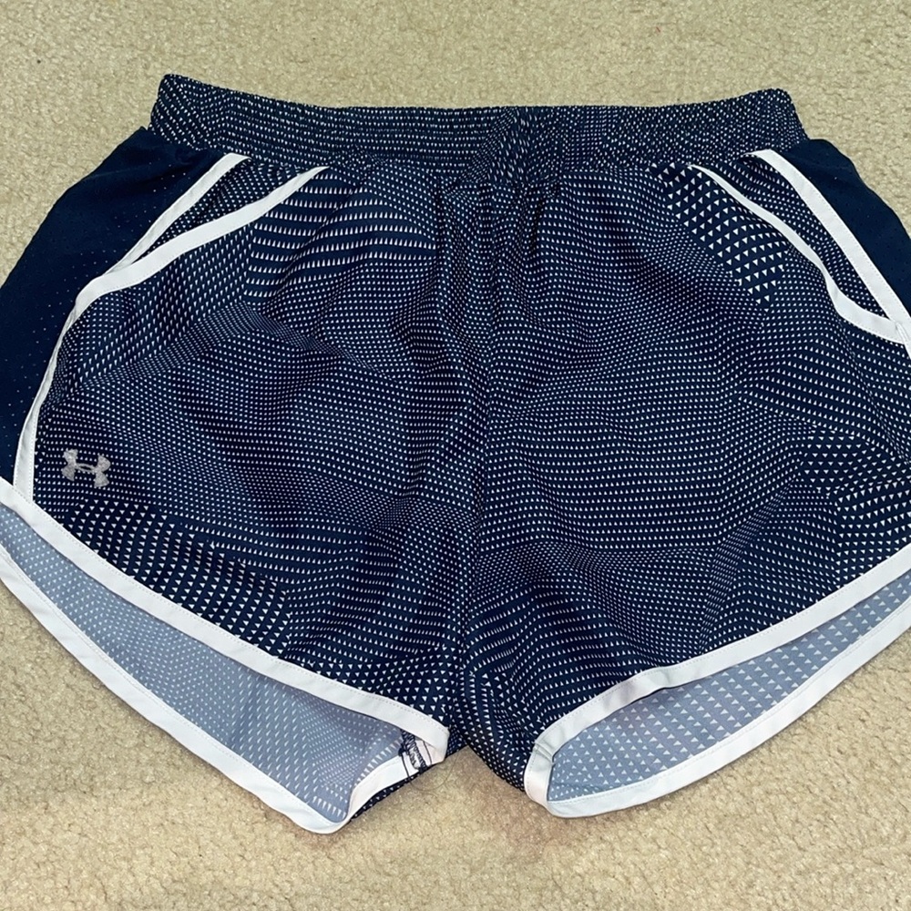Under Armour Loose Athletic Shorts
